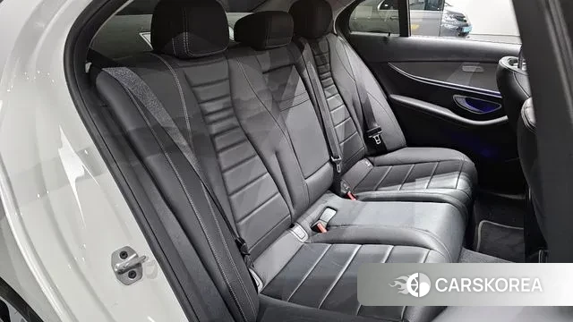 Mercedes-Benz E-Class W213 2019 Белый из Кореи, фото 3