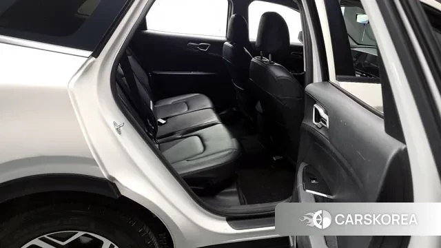 Kia Sportage 5th Generation 2022 Белый из Кореи, фото 3