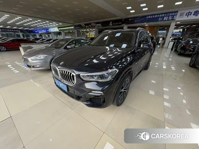 BMW X5 (imported) 2021 Черный из Китая, фото 3