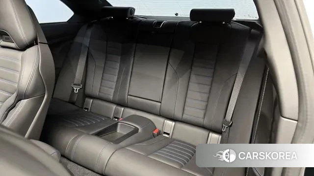 BMW 2 Series (G42) 2023 Черный из Кореи, фото 3