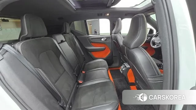 Volvo XC40 2019 Белый из Кореи, фото 3