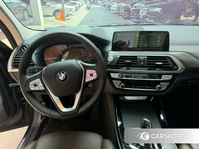 BMW X3 2021 Черный из Китая, фото 3