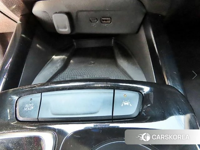 Chevrolet (GM Daewoo) Trax Crossover 2023 Серебристо-серый из Кореи, фото 3