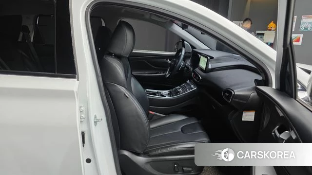 Hyundai The New Santa Fe 2022 Белый из Кореи, фото 3