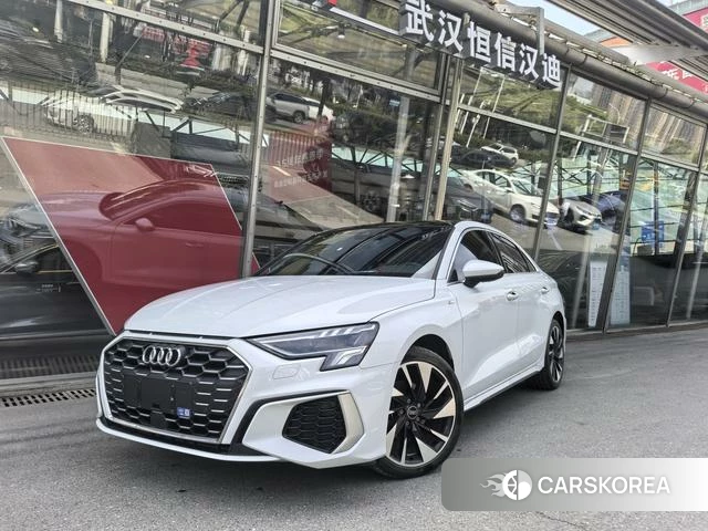Audi A3 2023 Белый из Китая, фото 3