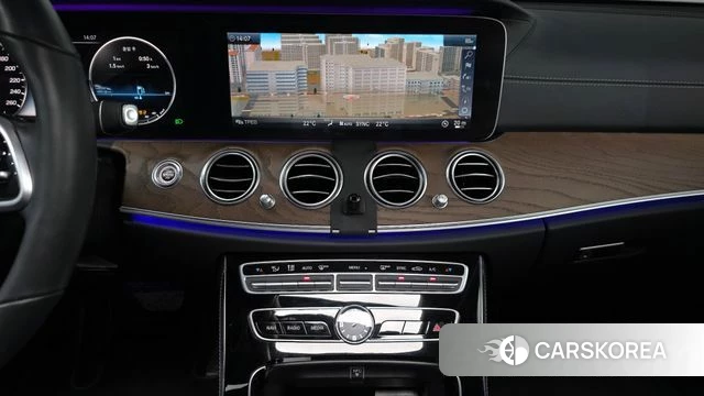 Mercedes-Benz E-Class W213 2019 Серый из Кореи, фото 3