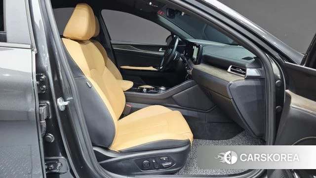 Kia K5 3rd generation 2022 Серый из Кореи, фото 3