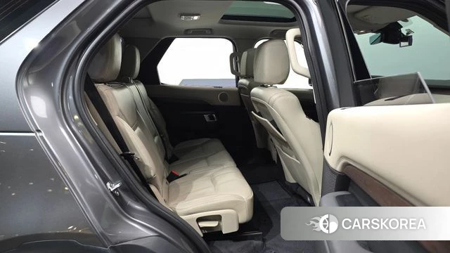 Land Rover Discovery 5 2018 Серый из Кореи, фото 3