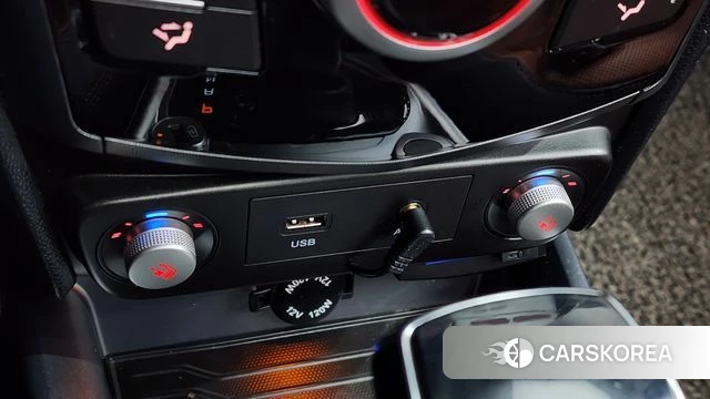 Ssangyong Tivoli Armor 2018 Белый из Кореи, фото 3