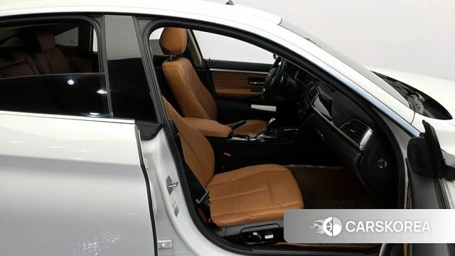 BMW 4 Series (F32) 2018 Белый из Кореи, фото 3