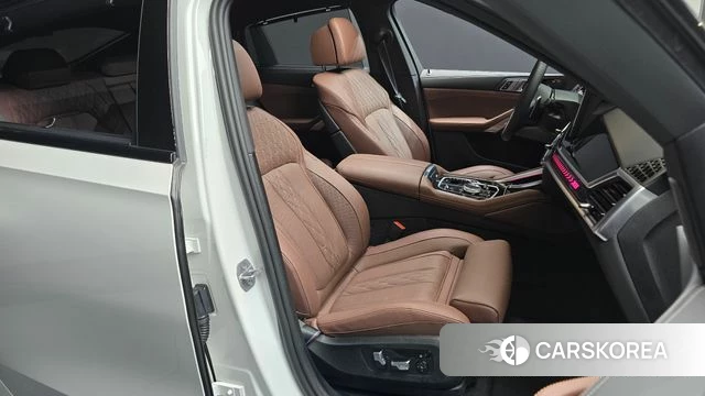 BMW X6 (G06) 2026 Белый из Кореи, фото 3
