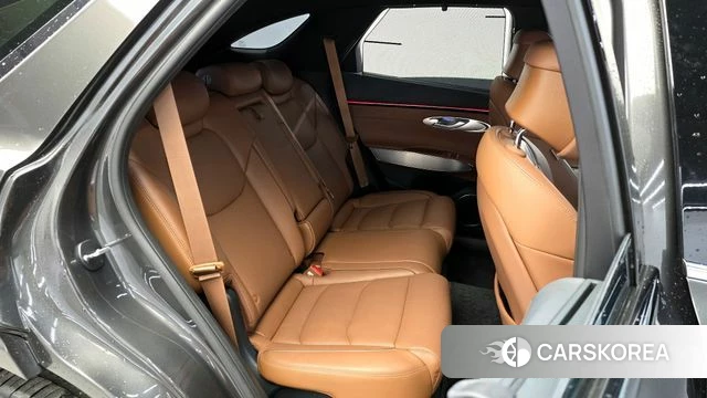 Genesis GV70 2024 Серый из Кореи, фото 3