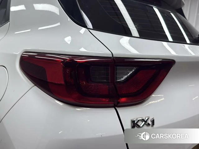 Kia Yi Ran 2021 Белый из Китая, фото 3