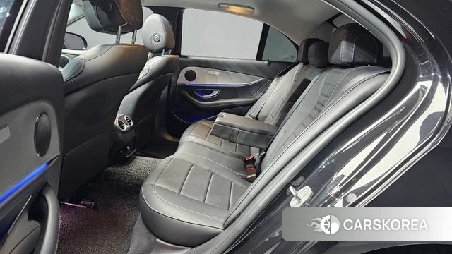 Mercedes-Benz E-Class W213 2018 Черный из Кореи, фото 3
