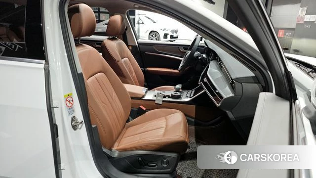 Audi A6 (C8) 2022 Белый из Кореи, фото 3