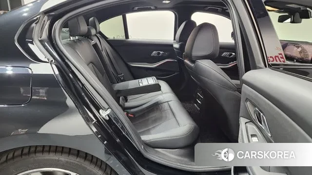 BMW 3 Series (G20) 2024 Черный из Кореи, фото 3