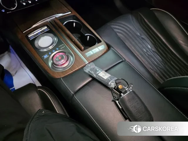 Genesis G80 (RG3) 2022 Черный из Кореи, фото 3