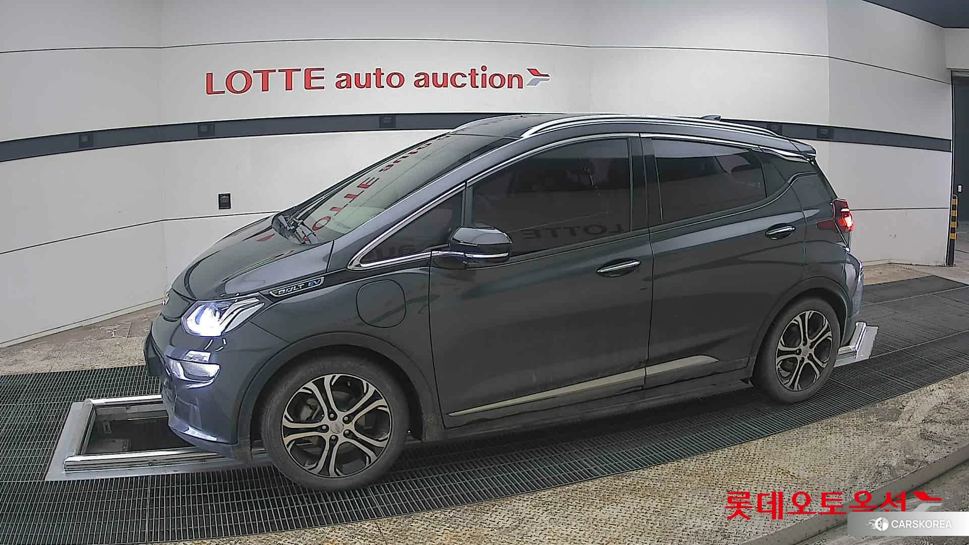 Korea G M Bolt (EV) 2019 Metallic Gray из Кореи, фото 3