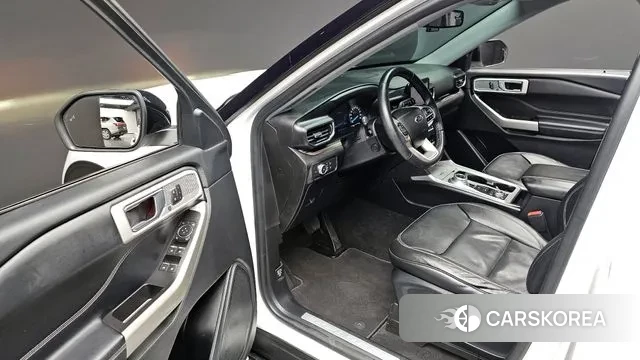 Ford Explorer 6th Generation 2021 Белый из Кореи, фото 3