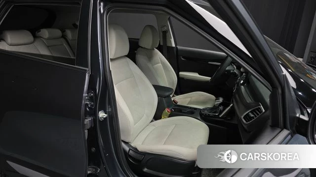 Kia Seltos 2021 Серый из Кореи, фото 3