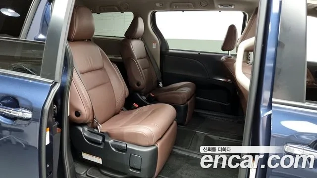 Toyota Sienna 2019 Синий из Кореи, фото 3
