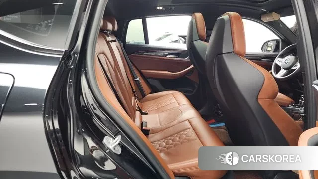 BMW X4M (G02) 2021 Черный из Кореи, фото 3