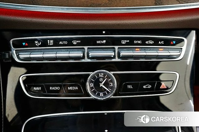 Mercedes-Benz E-Class W213 2019 Черный из Кореи, фото 3