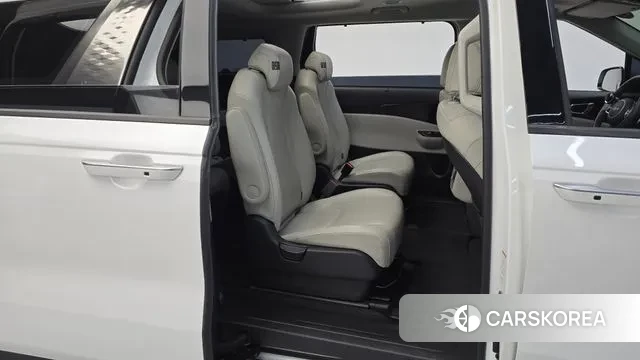 Kia Carnival 4th generation 2022 Белый из Кореи, фото 3