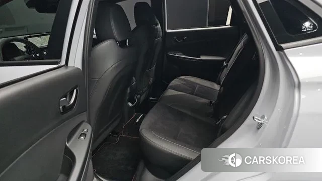 Hyundai The New Kona 2021 Серебристо-серый из Кореи, фото 3