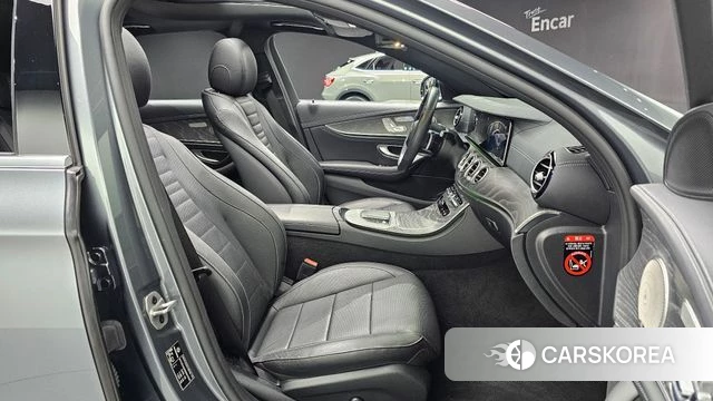 Mercedes-Benz E-Class W213 2022 Серый из Кореи, фото 3