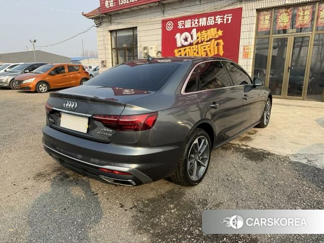 Audi A4L 2021 Темно-серый из Китая, фото 3