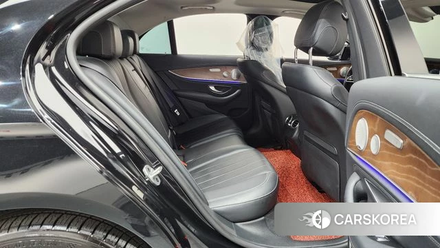 Mercedes-Benz E-Class W213 2019 Черный из Кореи, фото 3