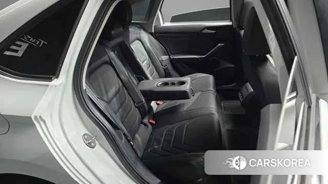 Volkswagen 7th Generation of Jetta 2020 Белый из Кореи, фото 3