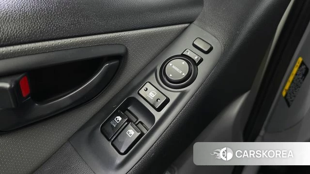 Hyundai The New Grand Starex 2019 Белый из Кореи, фото 3