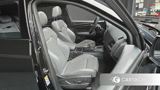 Audi SQ5 (FY) 2020 Черный из Кореи, фото 3