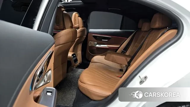 Mercedes-Benz E-Class W214 2024 Белый из Кореи, фото 3