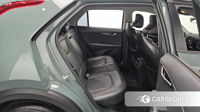 Kia Di Ol Nu Niro 2023 Зеленый из Кореи, фото 3