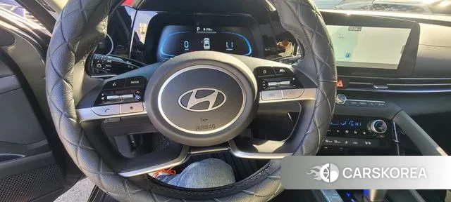 Hyundai The New Avante (CN7) 2023 Серый из Кореи, фото 3