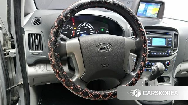 Hyundai The New Grand Starex 2018 Серебристо-серый из Кореи, фото 3