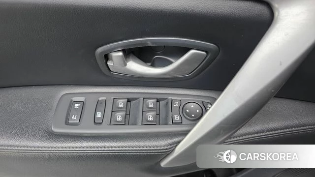 Renault Korea (Samsung) SM7 Nova id 3886396 из Кореи 3