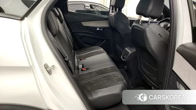 Peugeot 3008 second generation 2022 Белый из Кореи, фото 3