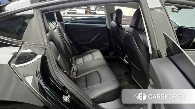 Tesla Model 3 2022 Черный из Кореи, фото 3