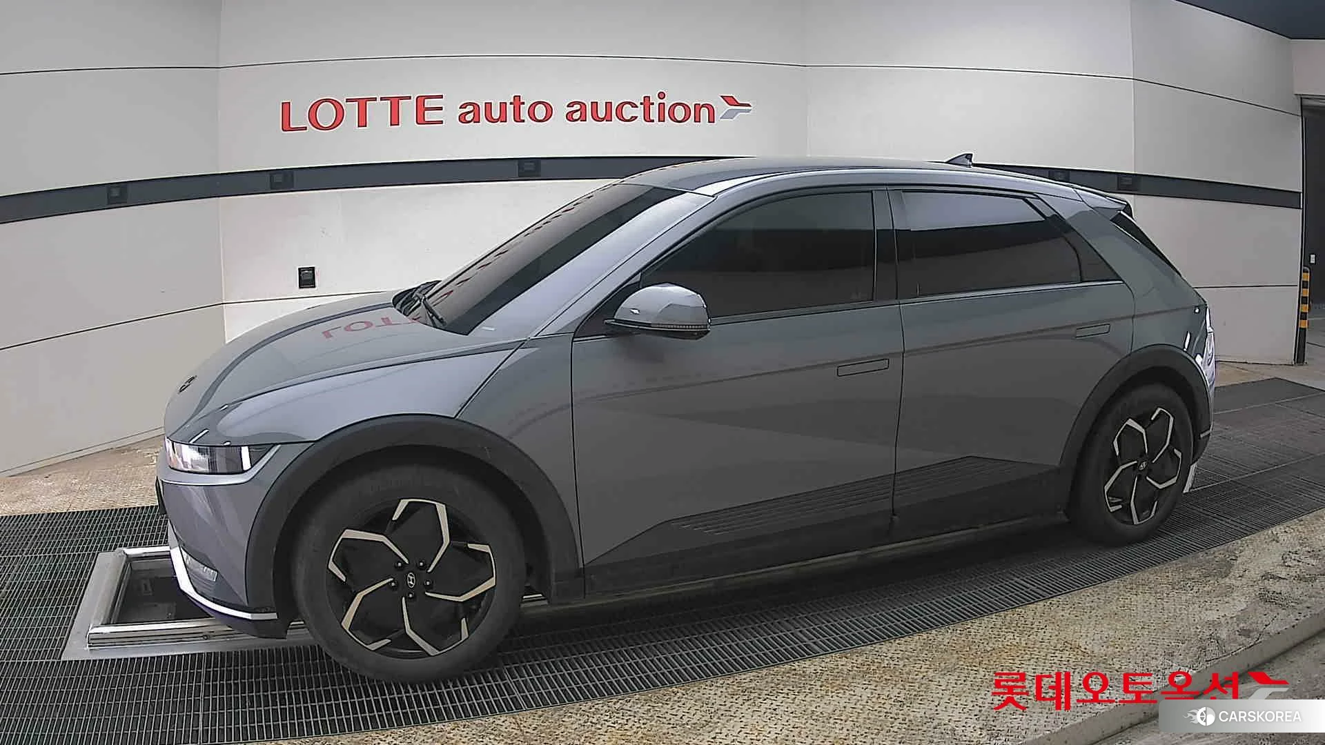 Hyundai IONIQ 5 2022 Galactic Grey Metallic из Кореи, фото 3