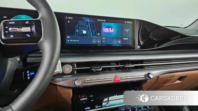 Hyundai Grandeur Hybrid (GN7) 2023 Серебристо-серый из Кореи, фото 3