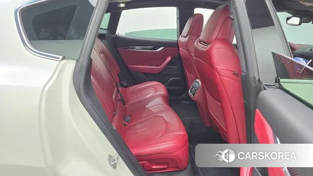 Maserati Levante 2018 Белый из Кореи, фото 3