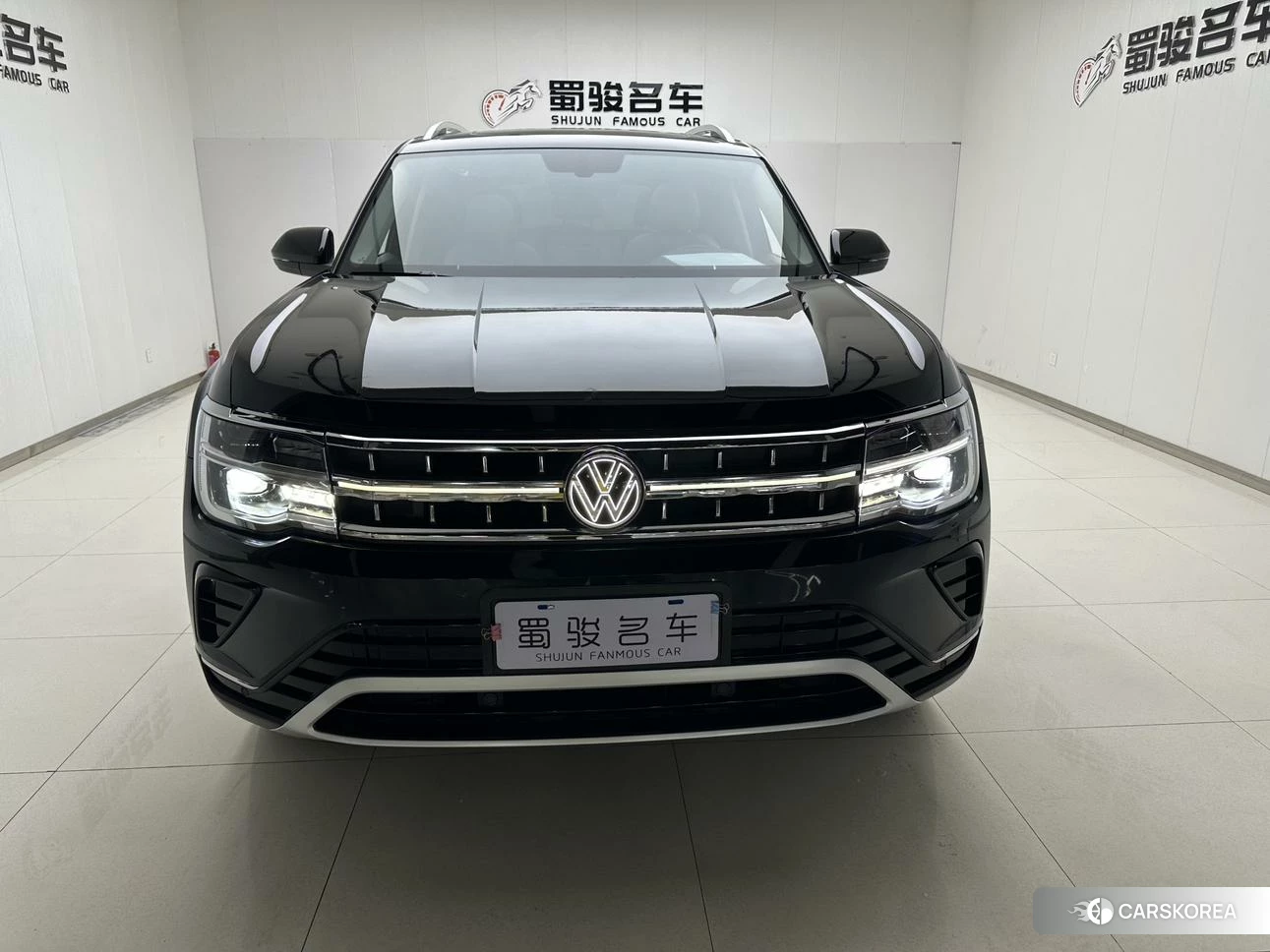 Volkswagen Tourang 2021 Черный из Китая, фото 3