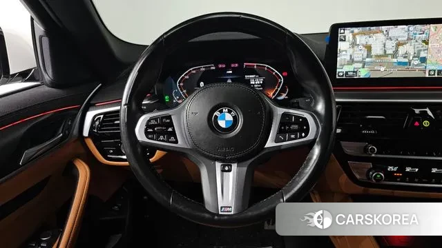 BMW 5 Series (G30) 2022 Белый из Кореи, фото 3