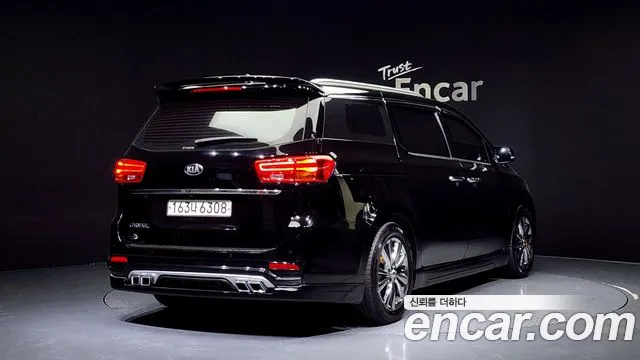 Kia The New Carnival 2018 Черный из Кореи, фото 3