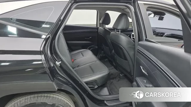 Hyundai Tucson (NX4) 2022 Черный из Кореи, фото 3