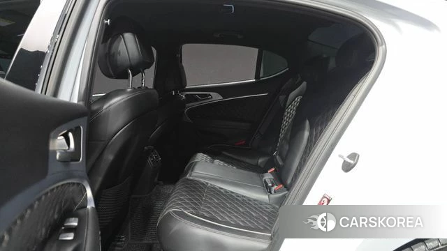Genesis G70 2019 Светло-серебряный цвет из Кореи, фото 3